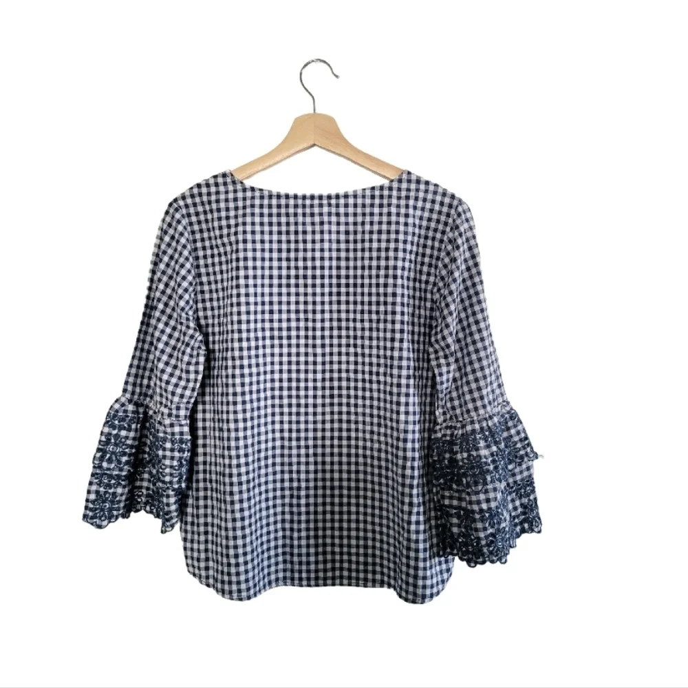JENNIFER AND GRACE Blue Gingham Blouse Sz M Bell Sleeves Boho Cotton Blend - Picture 2 of 8